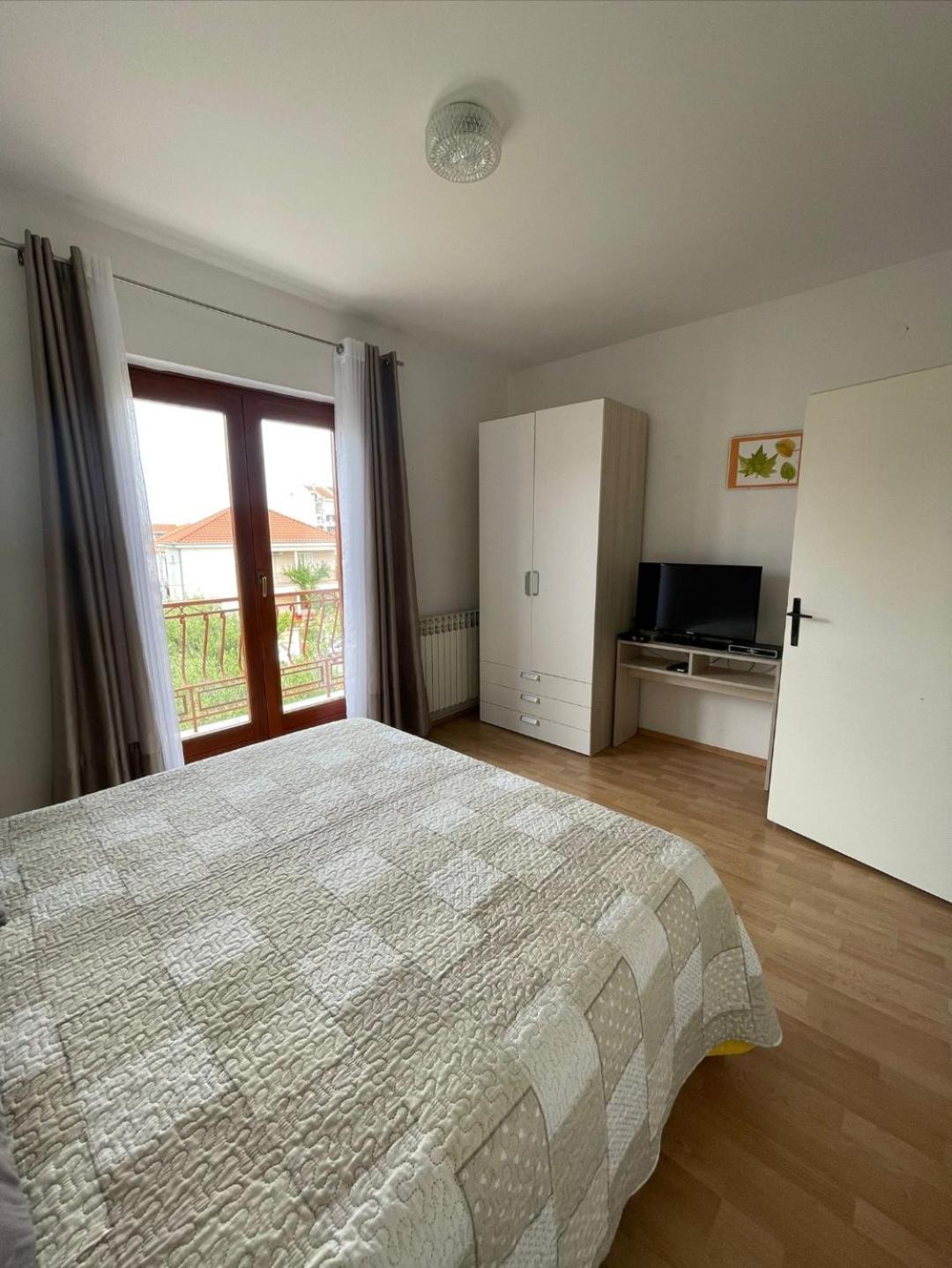 Apartments Kekel Biograd Na Moru Exterior foto